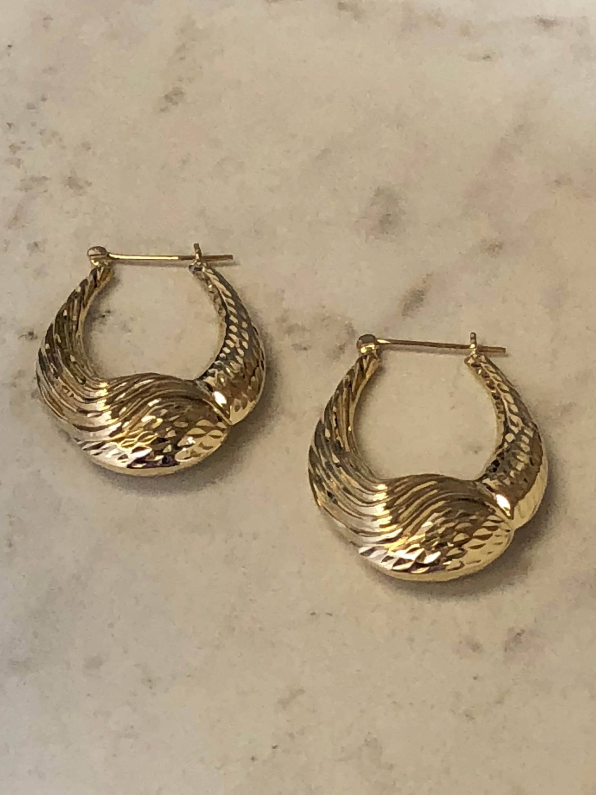 14Kt Gelbgold Damen Oval Design Swirl Muster Hoop Ohrringe Zu Einem Unglaublichen Preis von StanPaulJewelry