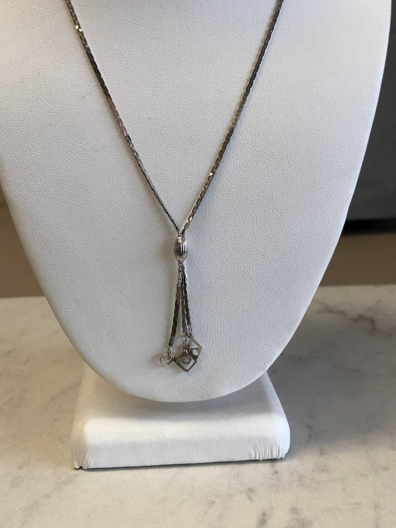 14Kt Weißgold Ladys Maßanfertigung Larrette Halskette "C" Stil Kette in 20" Länge An Einem Sehr Erschwinglichen Bild von StanPaulJewelry