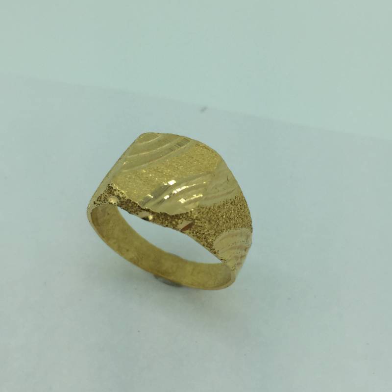 18Kt Gelbgold Herren Signet Diamantschliff Und Satin Finish Ring von StanPaulJewelry
