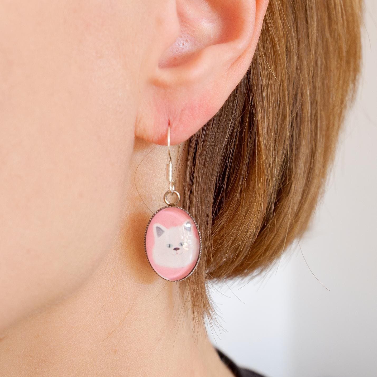 Ohrringe - Weiße Katze von Standbildinhalte