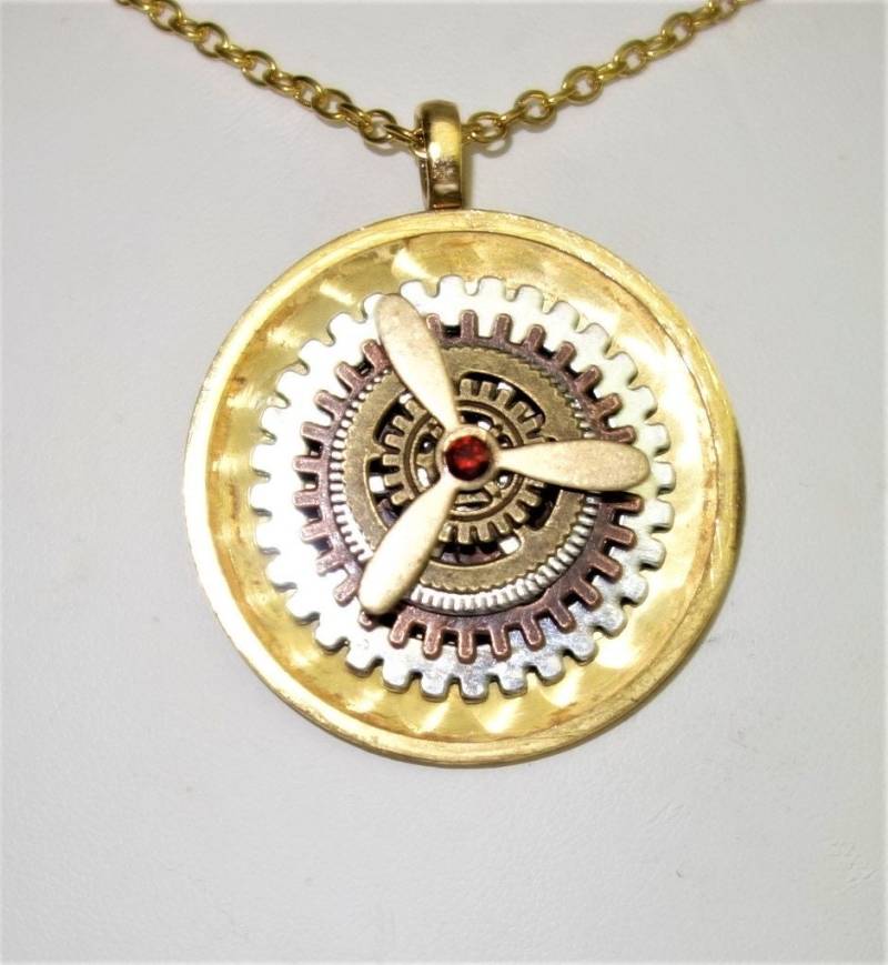 steampunk Taschenuhr Mit Plane Propella Und Cubic Zarconia von StandsbyriverArt