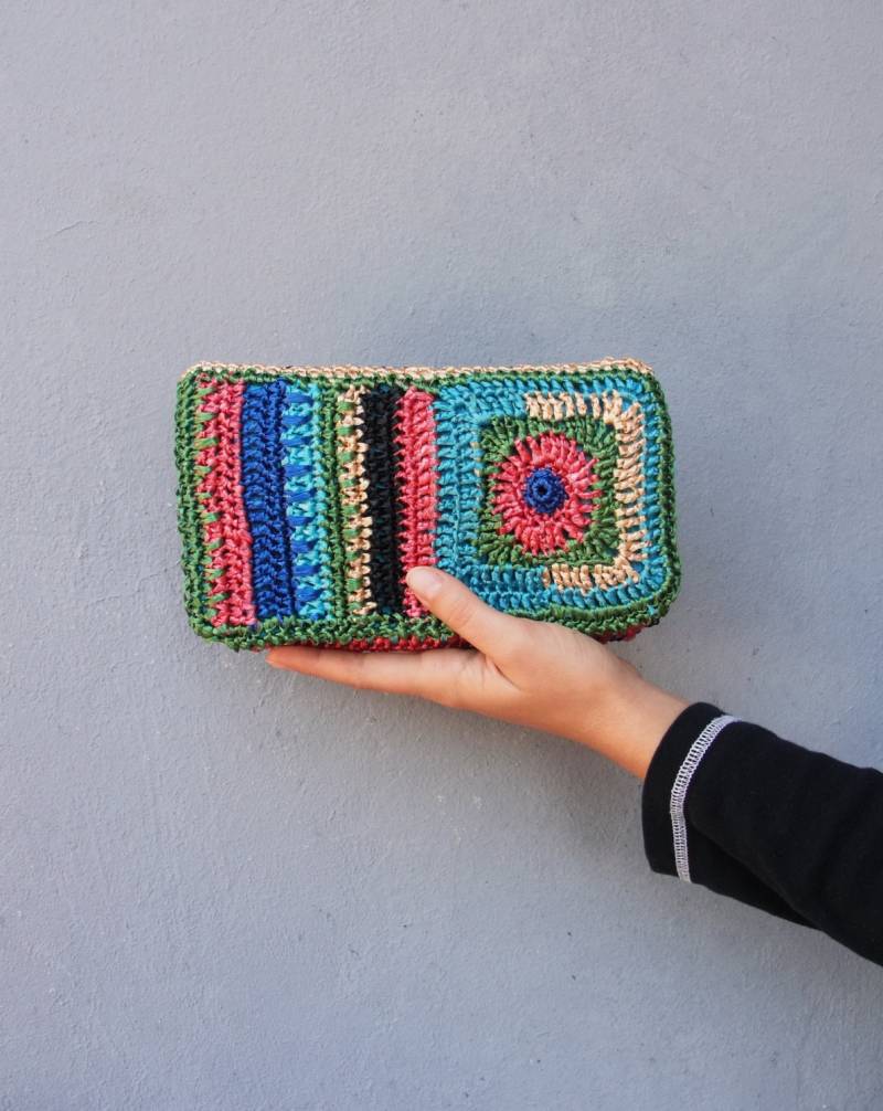 Boho Rafia Clutch Geldbörse Brieftasche Gehämmert Bunte Streifen von StarBags