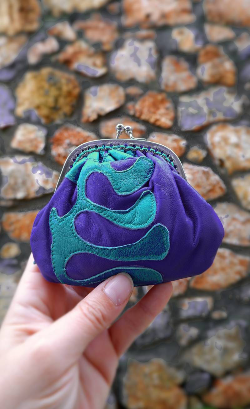 Leder Kiss Lock Portemonnaie Applikation Blau Und Petrol von StarBags