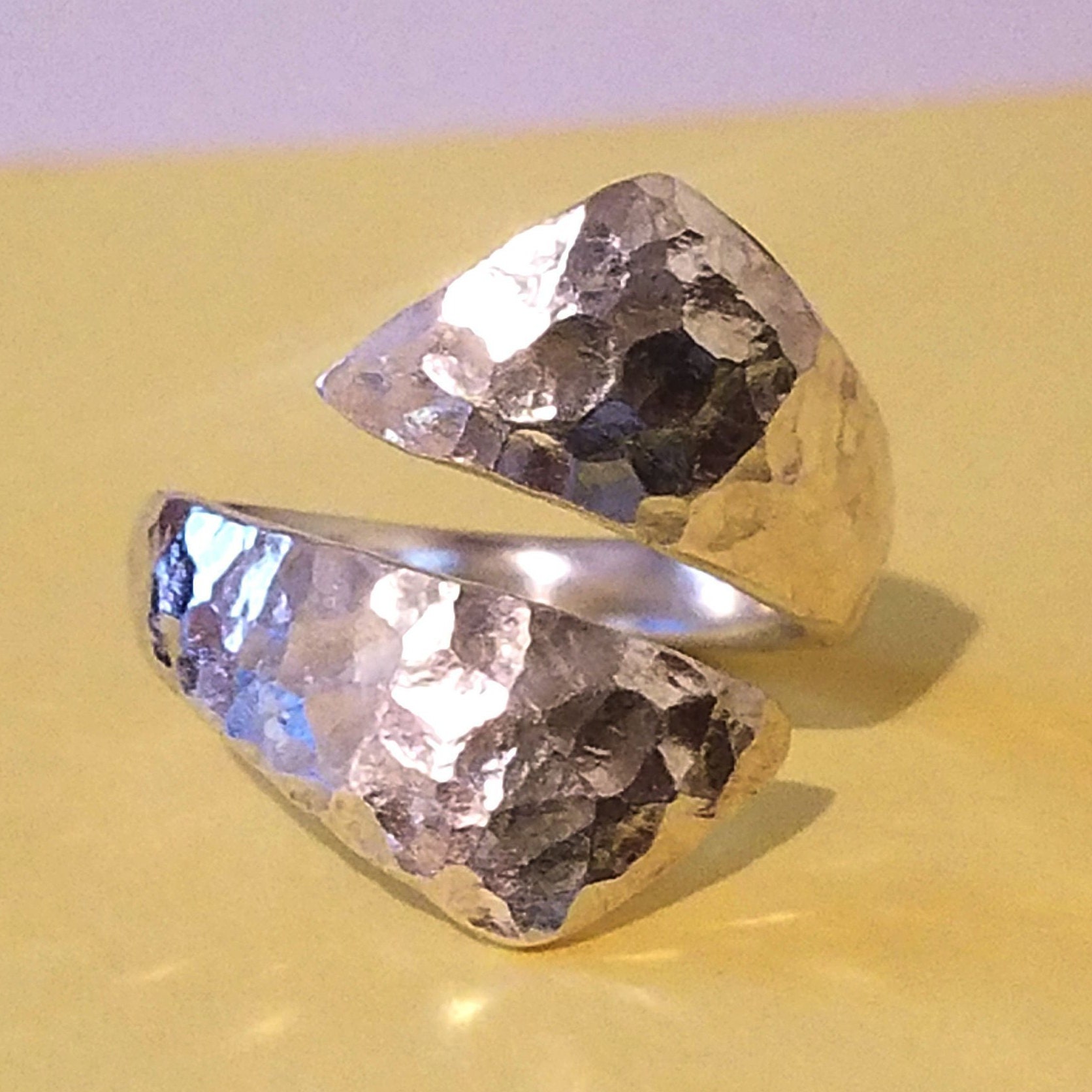 925 Sterling Silber Geschmiedeter Hammer Veredelt Verstellbarer Ring - Gehämmerter Geschenk Für Ihn Vintage 20121 # 925 Sterling Silber Geschmiedeter Hammer Veredelt Verstellbarer Ring - Gehämmerter Geschenk Für Ihn Vintage 20121 # von StarBuckJewelry