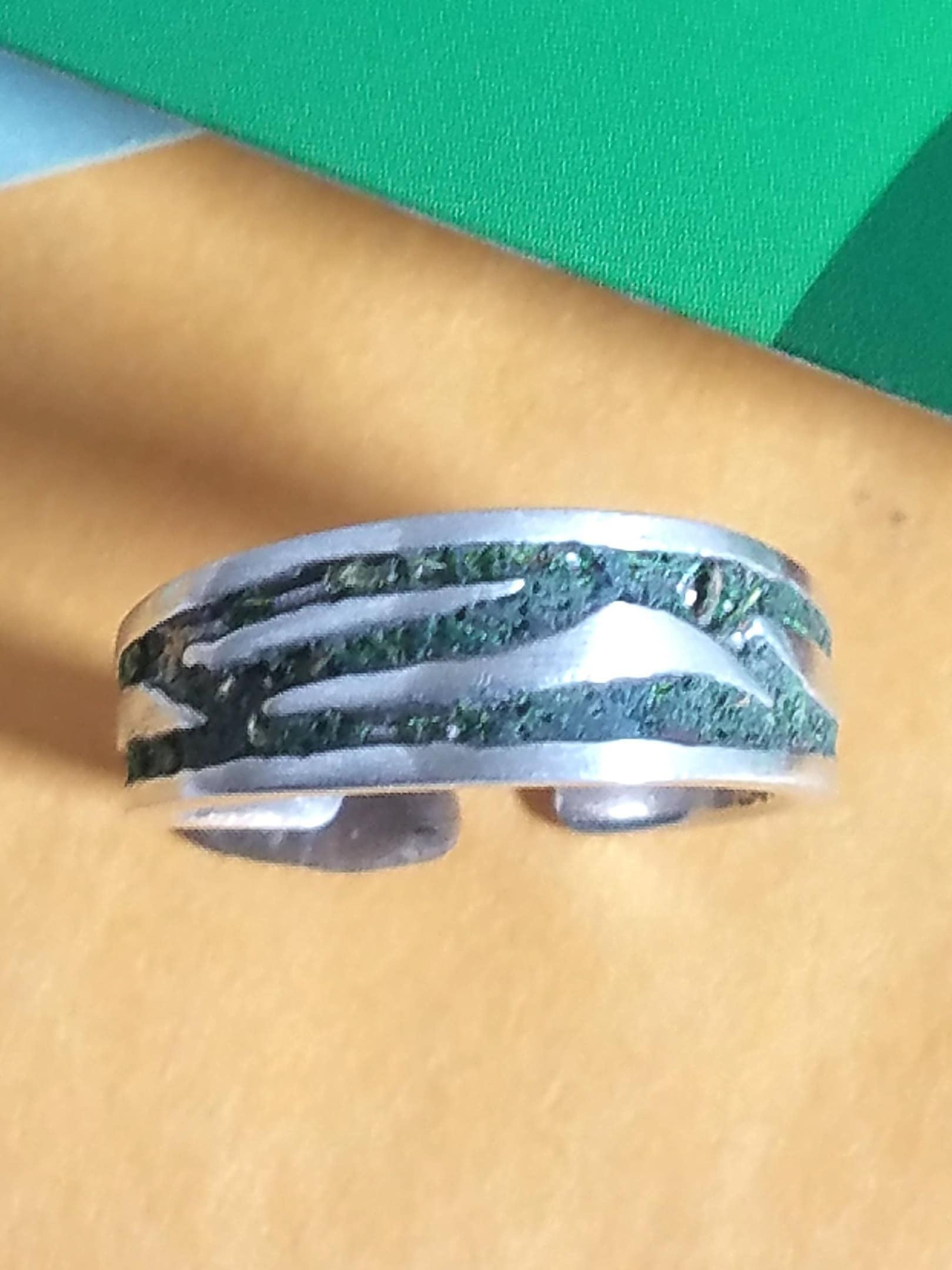 Moos Ring Aus 925 Sterling Silber Mit Natürlichem Grünem Moos, Feines Geschenk Für Sie #2035 Moos Ring Aus 925 Sterling Silber Mit Natürlichem Grünem Moos, Feines Geschenk Für Sie #2035 von StarBuckJewelry