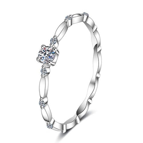 StarGems 0.1ct Moissanit 925 Silber Platiniert Four Zacke Bandring B4459-0.1ct-6.5 von StarGems