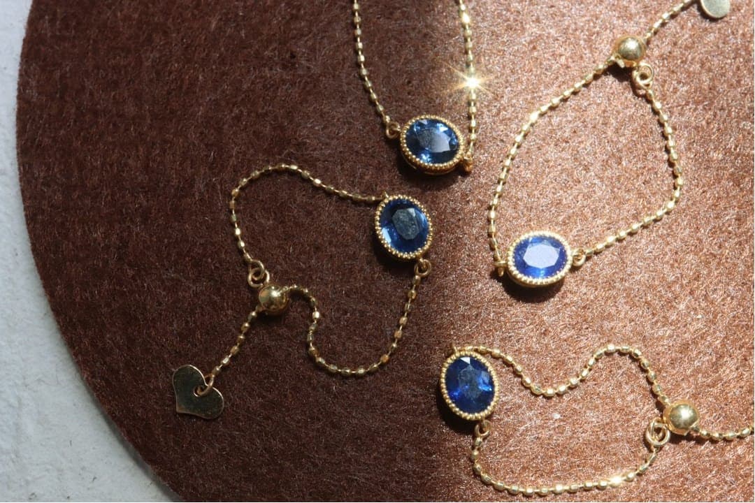 Natürlicher Blauer Saphir Ring, September Geburtsstein, 18K Massive Gold Au750 Ringe, Handgemachtes Verlobungsgeschenk Für Frauen Sie von StarJewelryArt