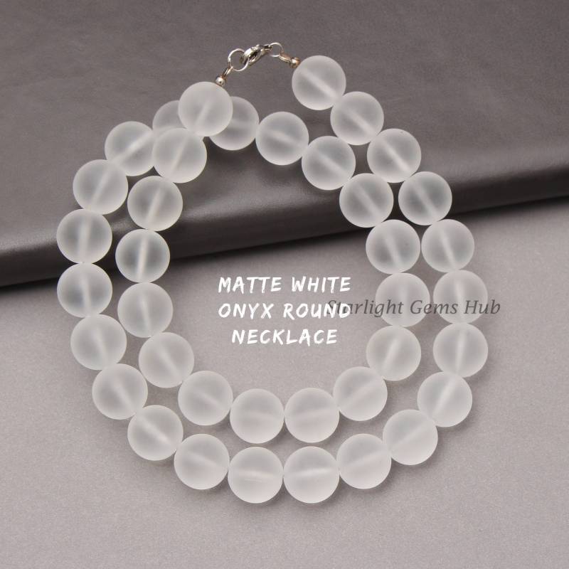 Echte Weiße Matte Onyx Perlen Halskette-12 Mm Glatte Runde Klare Edelstein Schmuck-925Er Silber Lock-Birthstone Halskette-Schmuckdesign von StarLightGemsHub