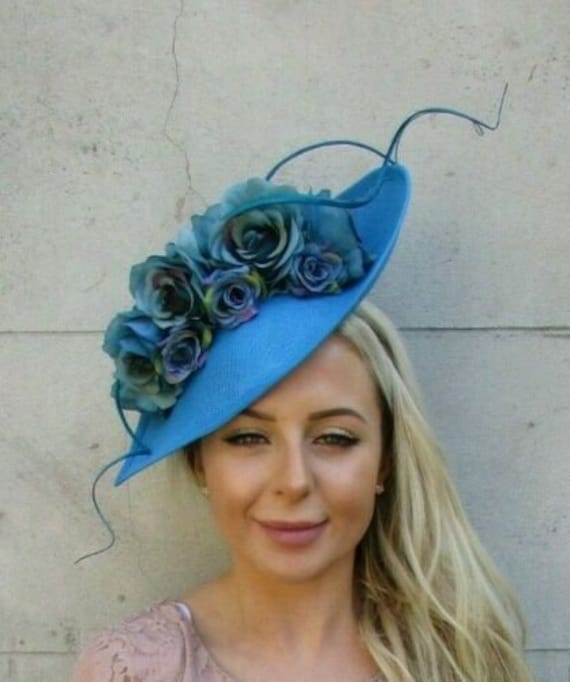 Große Teal Türkis Blau Blume Feder Teardrop Fascinator Hut Stirnband Sh-218 von Starcrossedbeauty