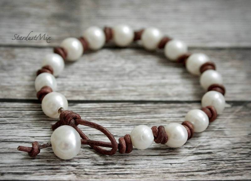 Leder Und Perlen Armband Frauen Damen Boho Festival Sommer Strand Ozean Schmuck von StardustMix