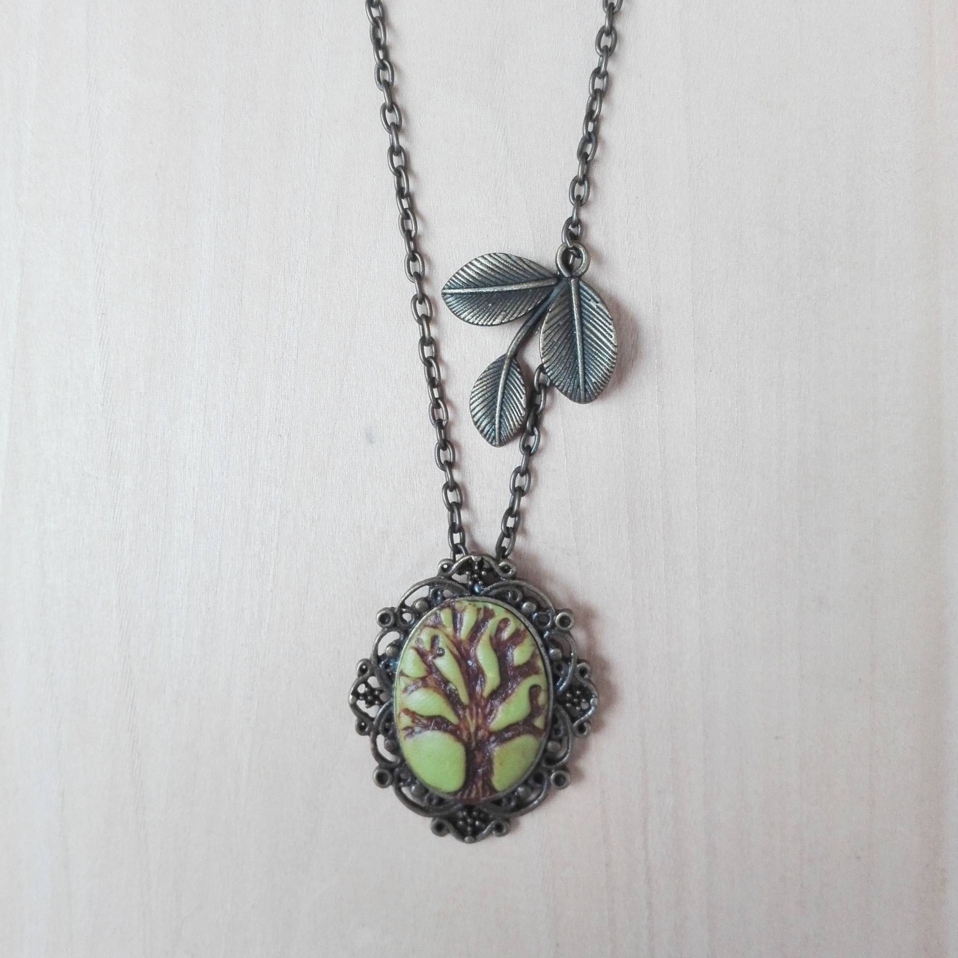 Baum, Anhänger, Herbst-Baum-Anhänger, Vintage Halskette, Handgefertigten Fimo Schmuck Baum, Anhänger, Herbst-Baum-Anhänger, Vintage Halskette, Handgefertigten Fimo Schmuck von StardustTreasury