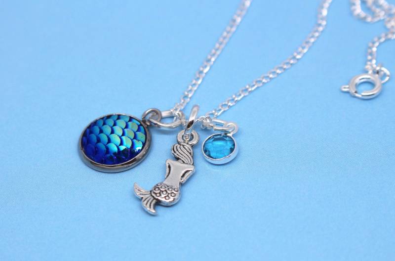 Meerjungfrau Kette Birthstone Anhänger Charme Geschenk Personalisiert Erste Schmuck von StarfishWishesStudio