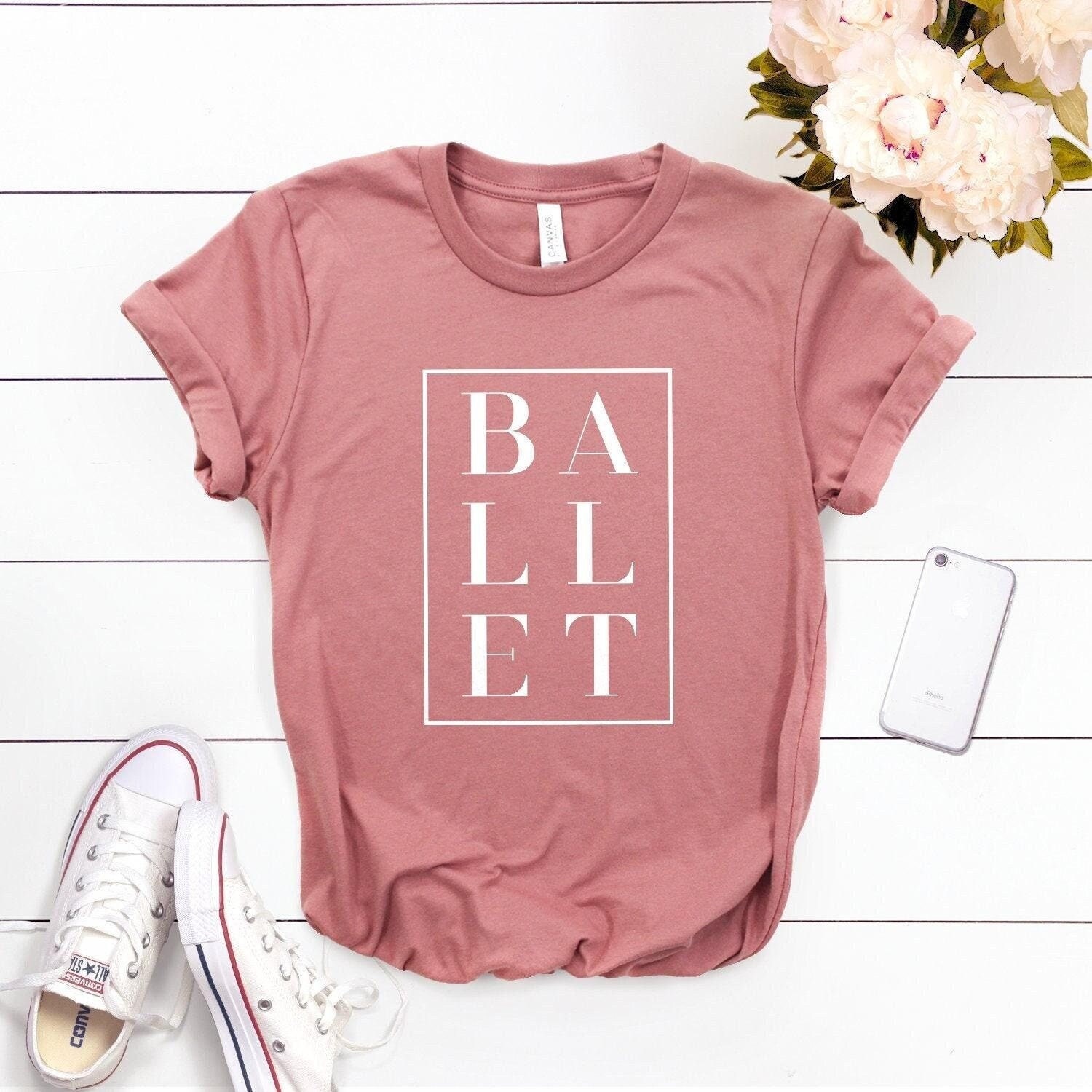 Ballett-Shirt Softstyle Unisex-T-Shirt - Ballerina-Tanz-Outfit von StarkAmbition