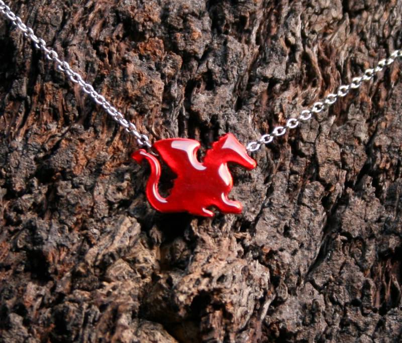 Baby Roter Drache. Emaillierte Kupfer Und Sterling Silber Anhänger. "Waldfreunde' Kollektion. Waliser Exklusives Design. Umweltfreundlich von StarlightAndShadows
