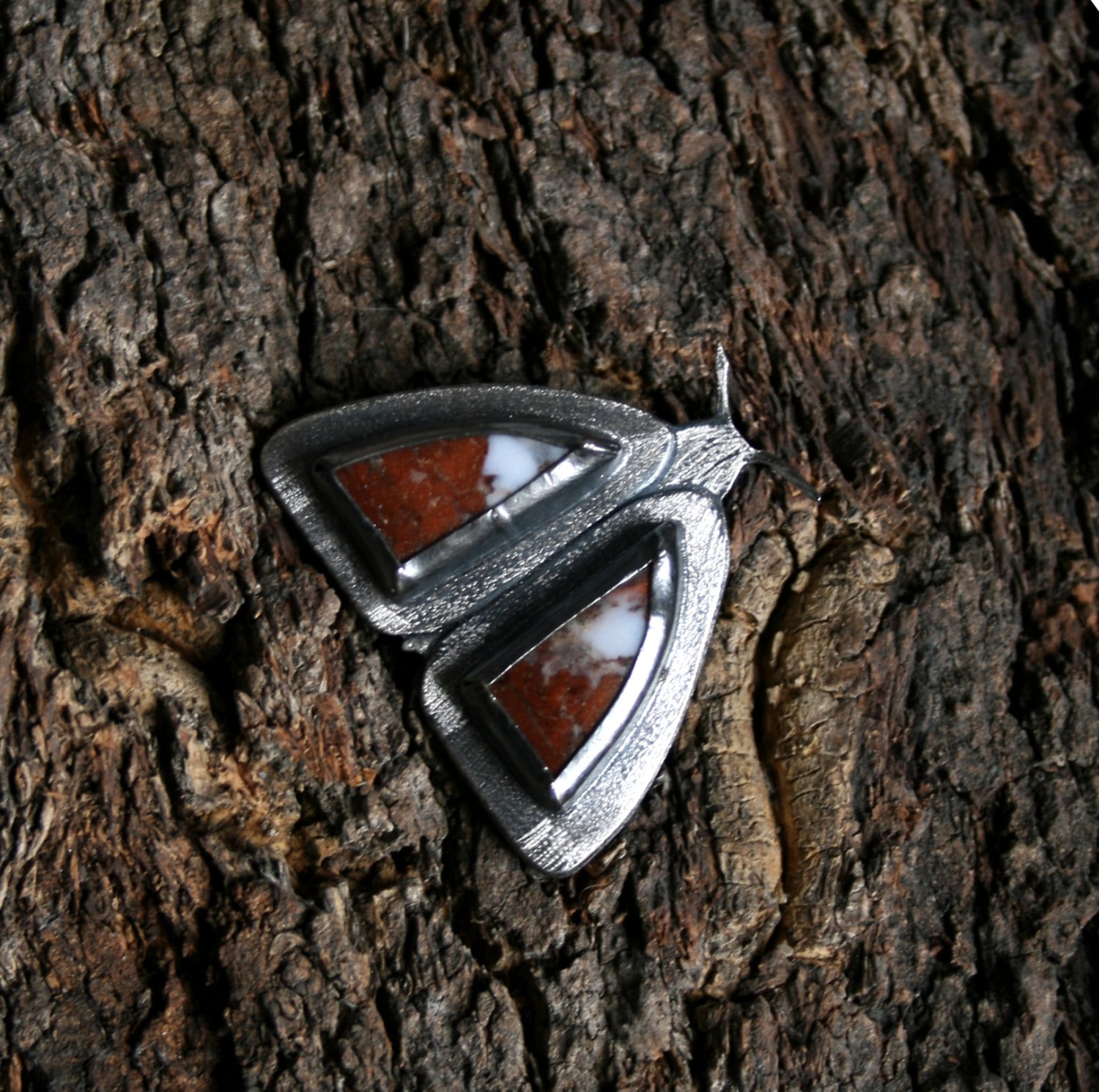 Handgemachte Schmetterling Brosche. Achat Und Sterling Silber. Voll Uk Gekennzeichnet. Eine Von Einer Art. Drei Dimensional, Orange-Braune Weiße von StarlightAndShadows