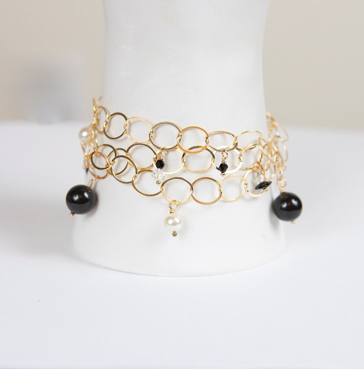 Dreischichtige Kette Mit Swarovski Perle & Kristall Armband in 14K Gold Filled Oder Sterling Silber Dreischichtige Kette Mit Swarovski Perle & Kristall Armband in 14K Gold Filled Oder Sterling Silber von LisaWJewelry