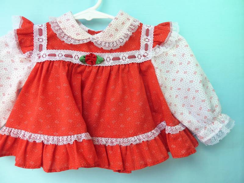 Vintage Rot & Weiß Langarm Kleinkind Kleid Oder Tunika W. Rüschen 6-9 Monate von StarrChildVintage