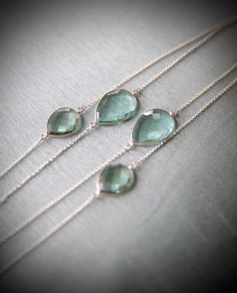 Aqua Quarz-Halskette Station von StarryEyedStudioArt