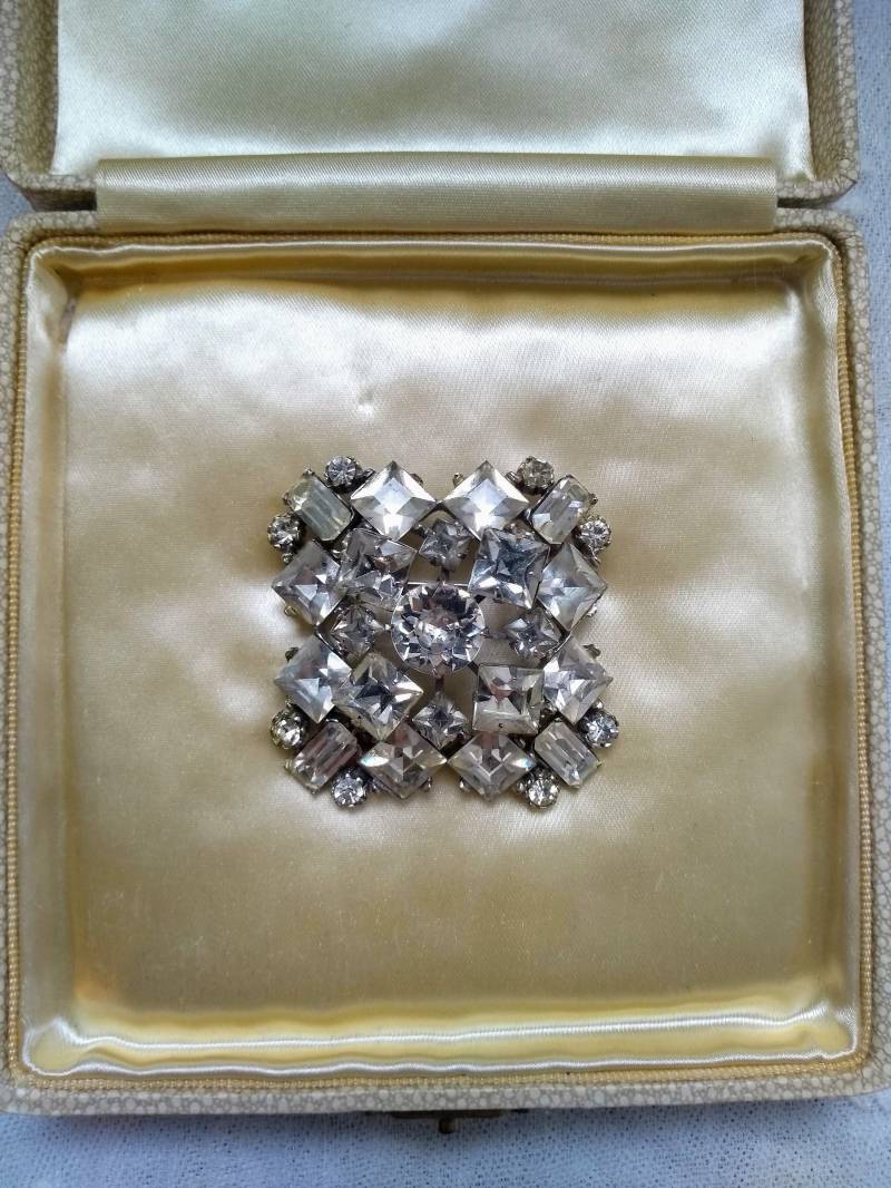 Vintage 1950S Reinad Funkelnde Klare Folierte Rückseite Strass-Brosche Vintage 1950S Reinad Funkelnde Klare Folierte Rückseite Strass-Brosche von StarryStarryNightUK