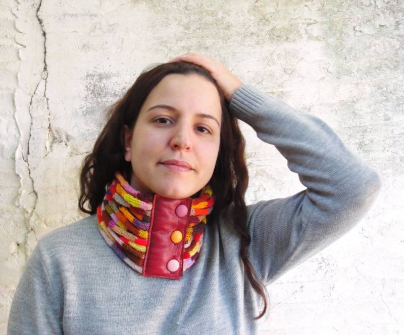 Color Stripes Cowl Leder Und Wolle Luxuriöses Accessoire Color Stripes Cowl Leder Und Wolle Luxuriöses Accessoire von StarsWear