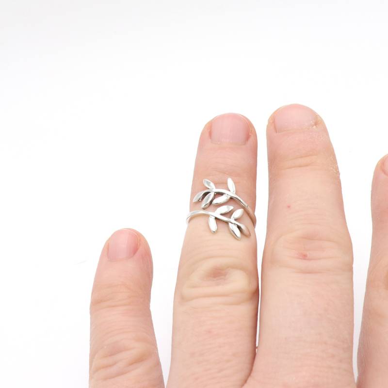 Olivenzweig-Zehenring Aus Sterlingsilber ~ Silberknöchel, Midi-Ring Wickelblattring Einstellbarer Echter 925Er-Stempelring von StarseedEssences