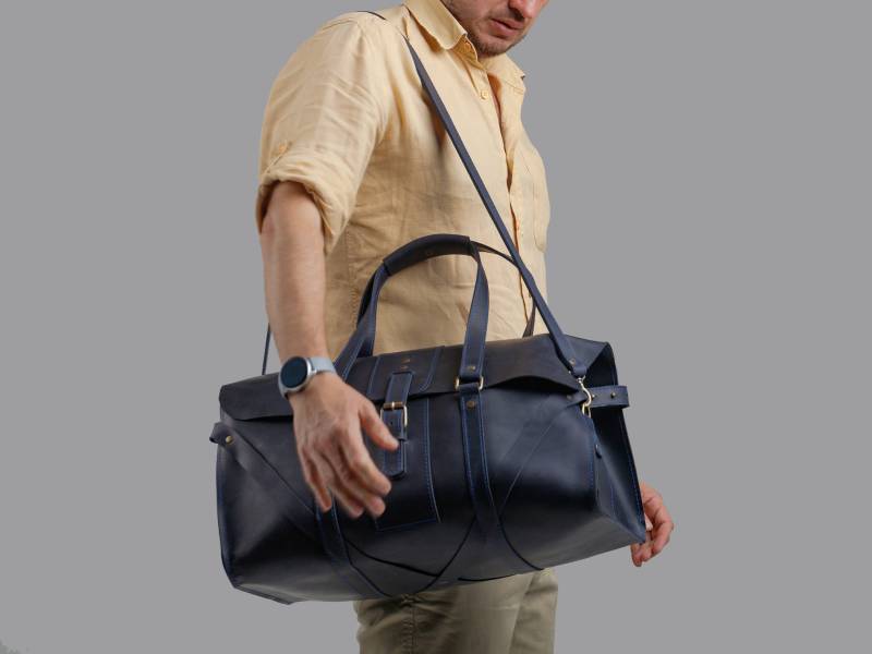 Monogrammed Leder Duffle Bag Personalisierte Reisetasche Für Männer von Stasukan