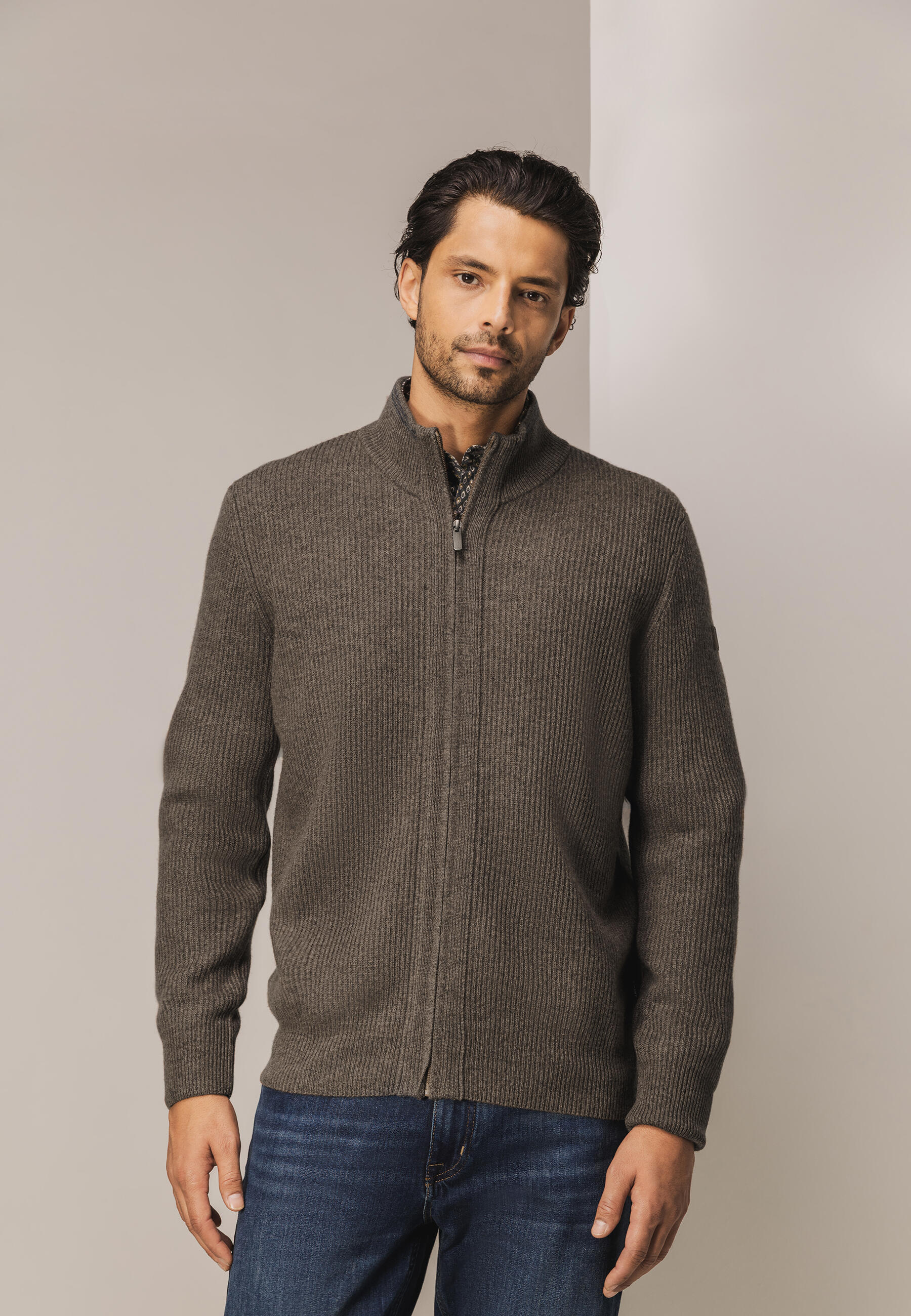 State of Art - Cardigan aus einem Lammwolle-Mix braun uni - Gr. - XL von State of Art