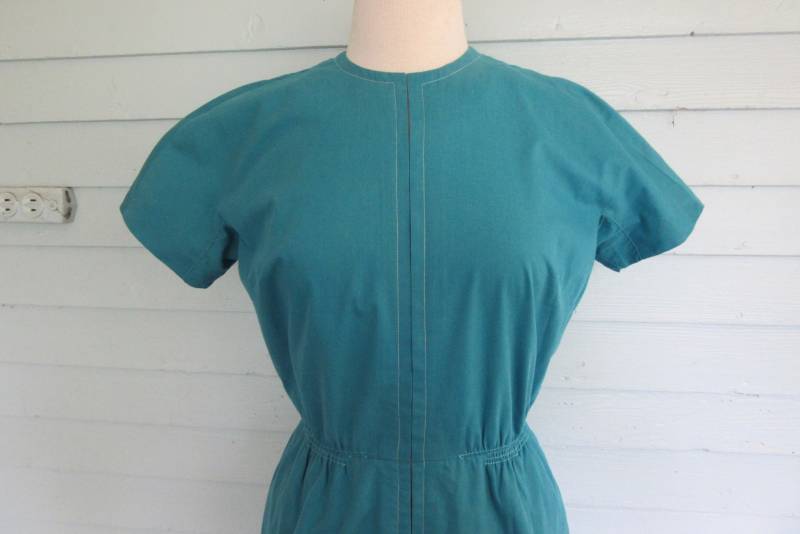50Er Jahre Teal Kleid Aus Baumwollmischgewebe - Frühe 60Er Tageskleid Kurze Ärmel Sommerkleid Schulkleid von StateAndMainVintage
