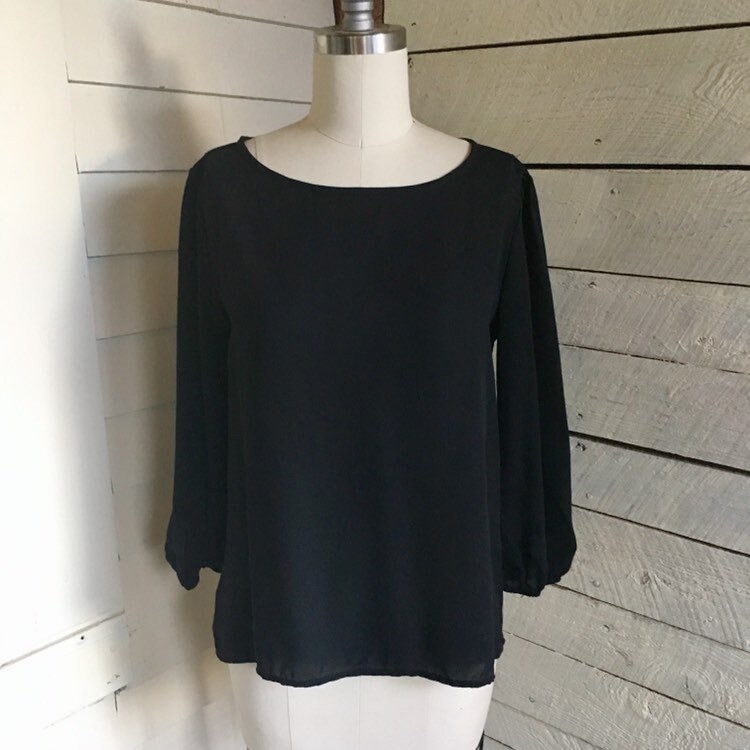 60S Schwarze Transparente Chiffonbluse - Lange Ärmel Weite Hinten Durchgehender Reißverschluss Oben von StateAndMainVintage