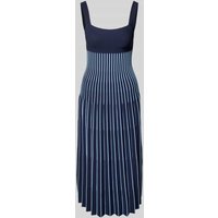 Staud Midikleid mit Plisseefalten Modell 'ELLISON' in Marine, Größe M von Staud