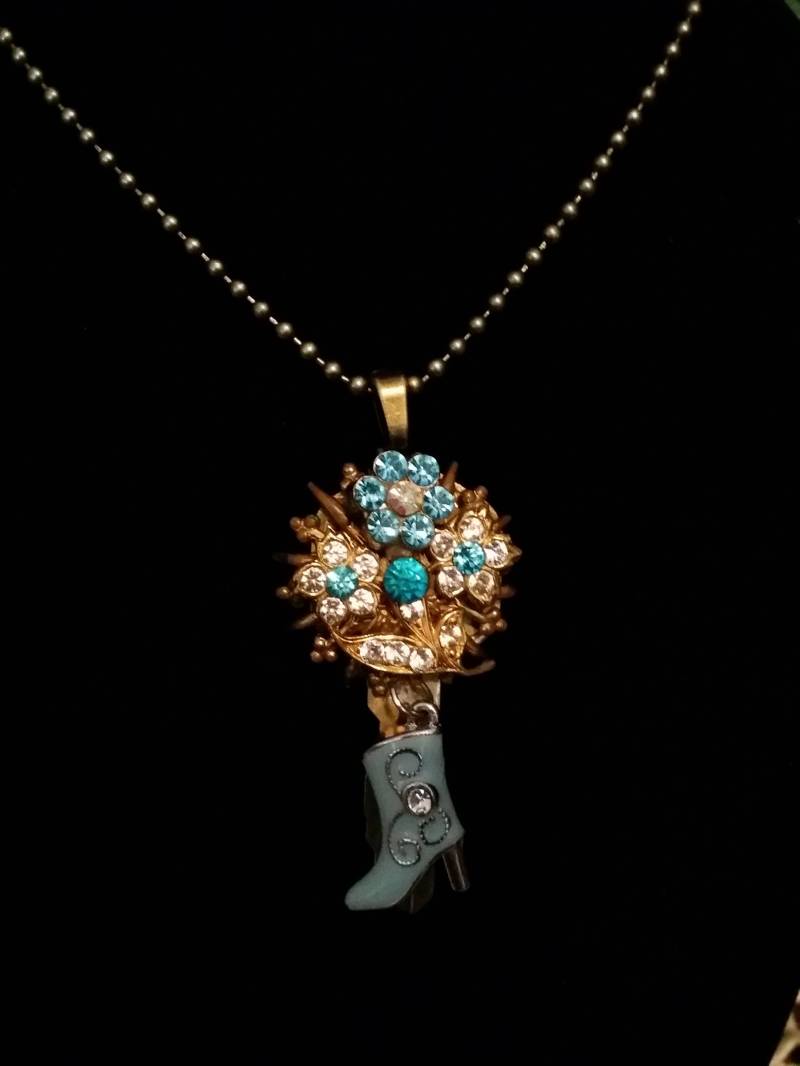 Der Schlüssel Zum "stepping Heraus" Der Schlüssel Zum "stepping Heraus" von SteampunkCherubs