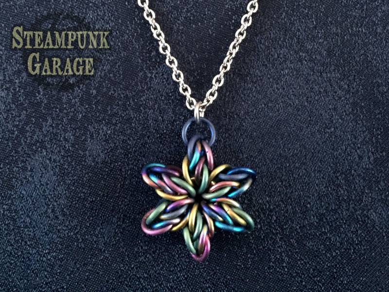 6-Strahliger Stern Hexen Anhänger - Titanium Oder Edelstahl Halskette Eleganter Chainmaille Schmuck Einzigartiges Geschenk Für Frauen Und Männer von SteampunkGarage