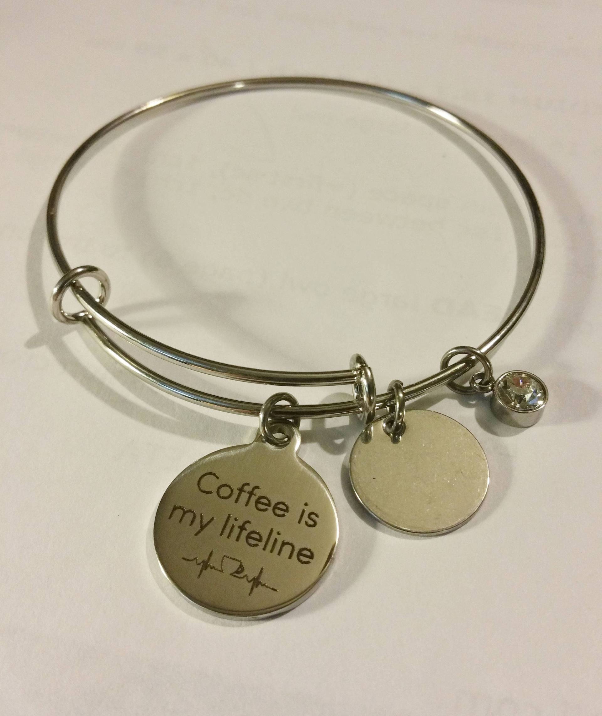 Coffee Is My Life Line Edelstahl Armband Bettelarmreif Mit Strass Anhänger Einheitsgröße Coffee Is My Life Line Edelstahl Armband Bettelarmreif Mit Strass Anhänger Einheitsgröße von SteelSteamString