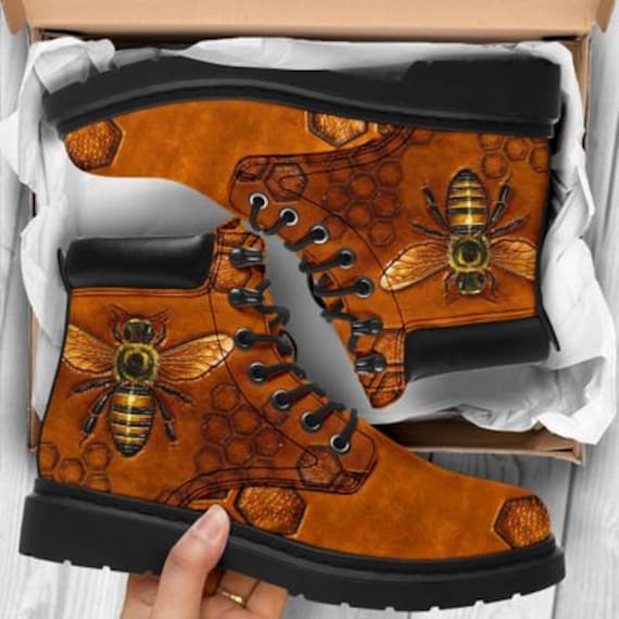 Bee Yourself All Season Boots, Classic Boot, Spring Custom Trendy Vintage Herren Damen von StefanieGiftsStore