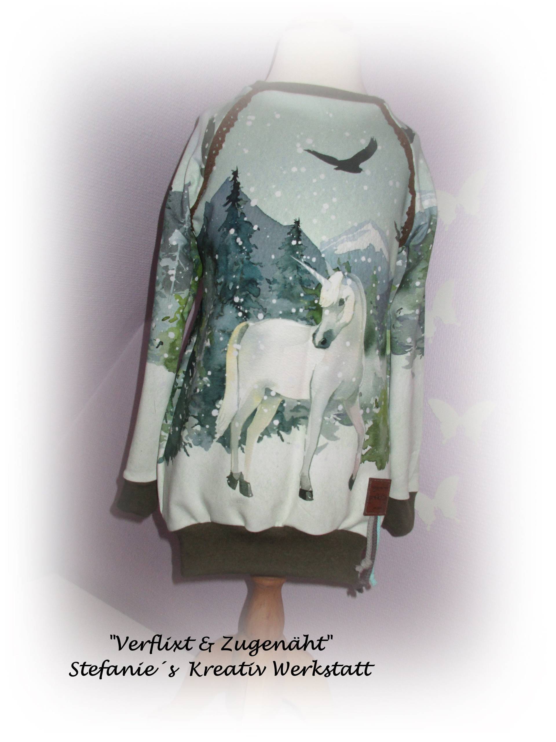 Einhornliebe - Wunderschöner Einhorn Ballonpulli Mit Tüddel in 122/128 von StefaniesKreativ
