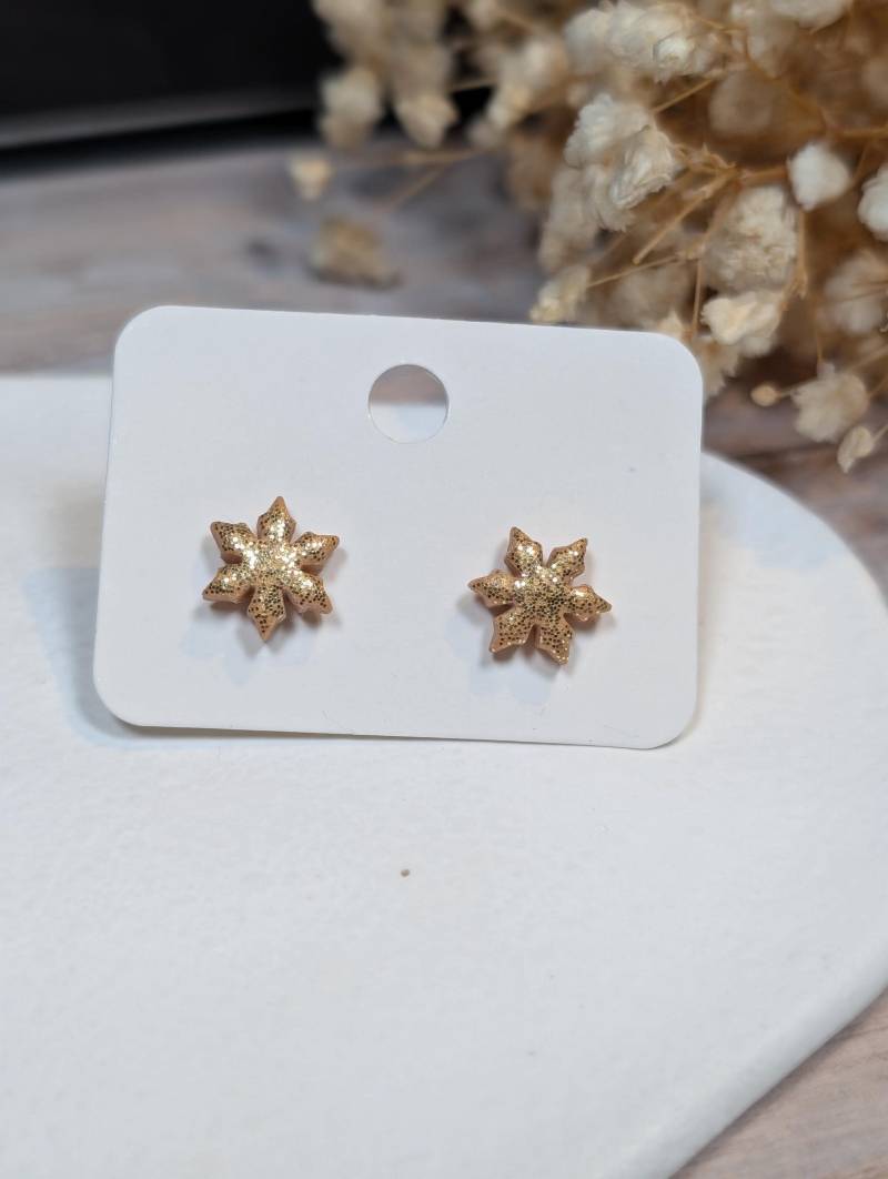 Weihnachtsstern in Gold Als Ohrstecker Aus Polymer Clay Fimo | Handgefertigt Deutschland Ein Unikat Glitzer Geschen von SteffsPolymertique