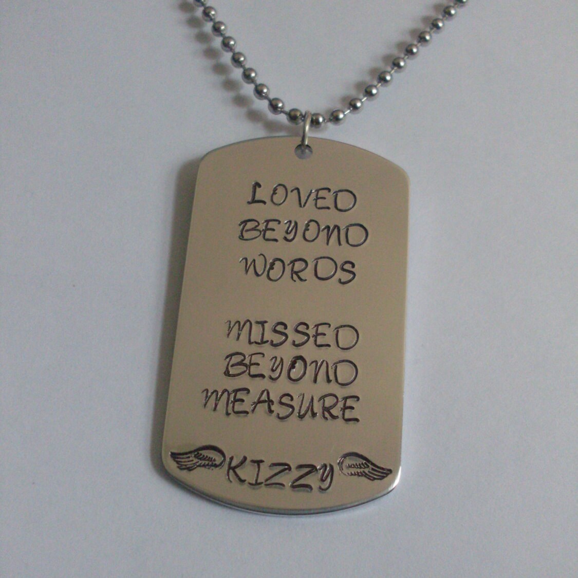 Geliebt Jenseits Von Worten Vermisst Über Maßnahme Angel Wings Memorial, Säugling Verlust, in Ehre, Erinnerung Personalisierte Hand Gestempelt von StefisLilJewelryShop