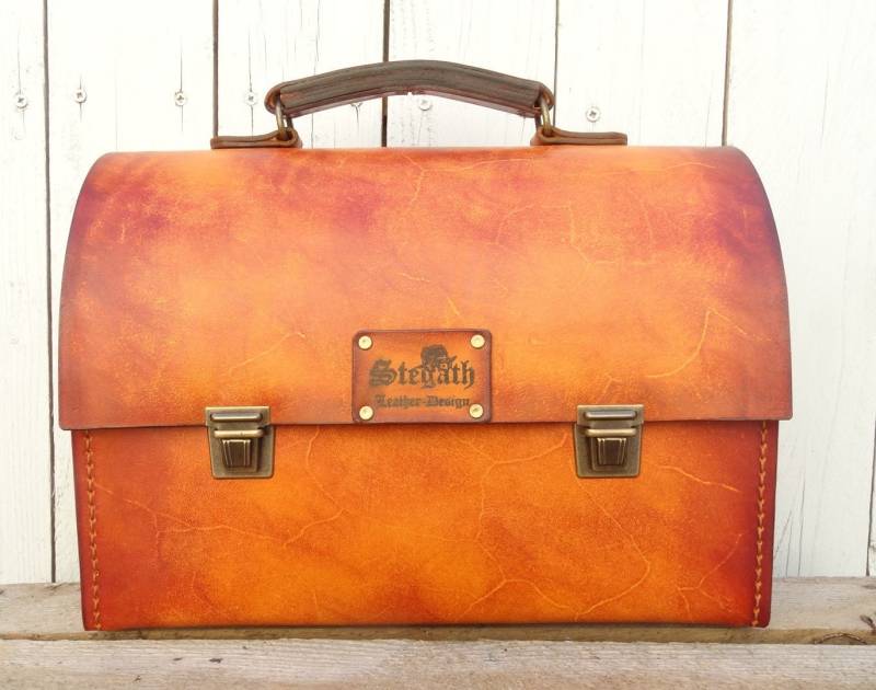 Koffer Bag Barberkoffer Tool Bag Werkzeugtasche Kamerakoffer , Friseurtasche Leder Leather Handgenäht von StegathLeather