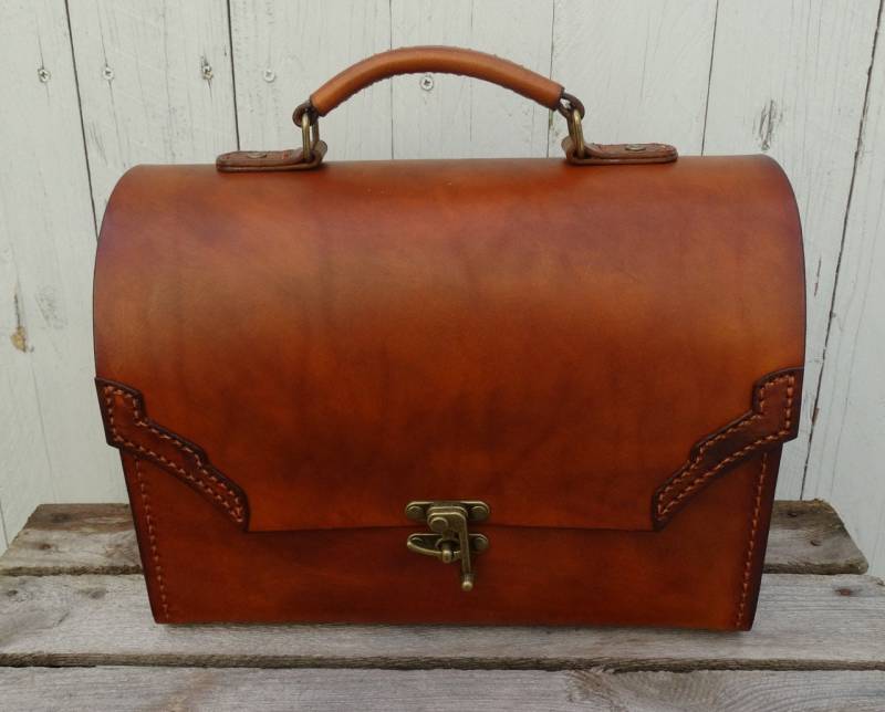 Koffer Bag Barberkoffer Tool Bag Werkzeugtasche Kamerakoffer , Friseurtasche Leder Leather Handgenäht von StegathLeather