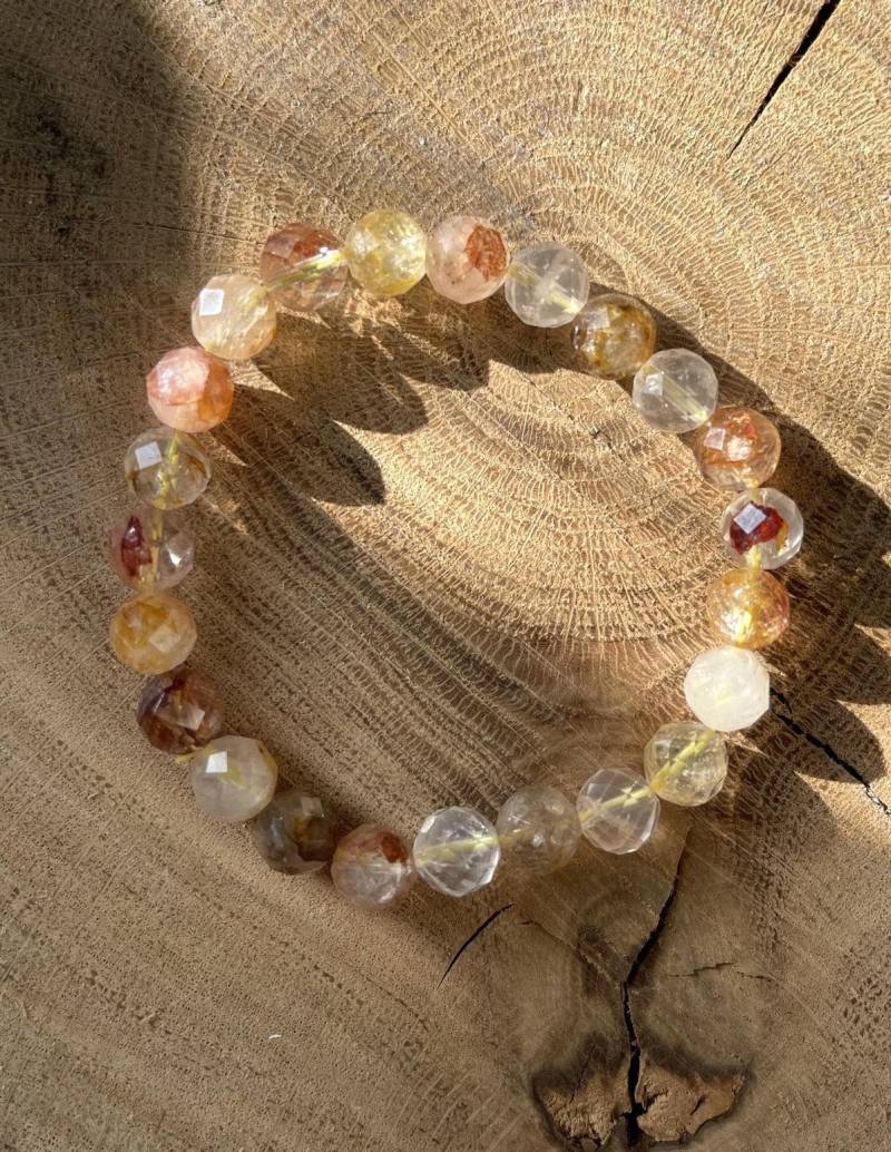 Facettiertes Golden & Red Healer Armband | A-Qualität Facettiertes Golden & Red Healer Armband | A-Qualität von SteinInsel