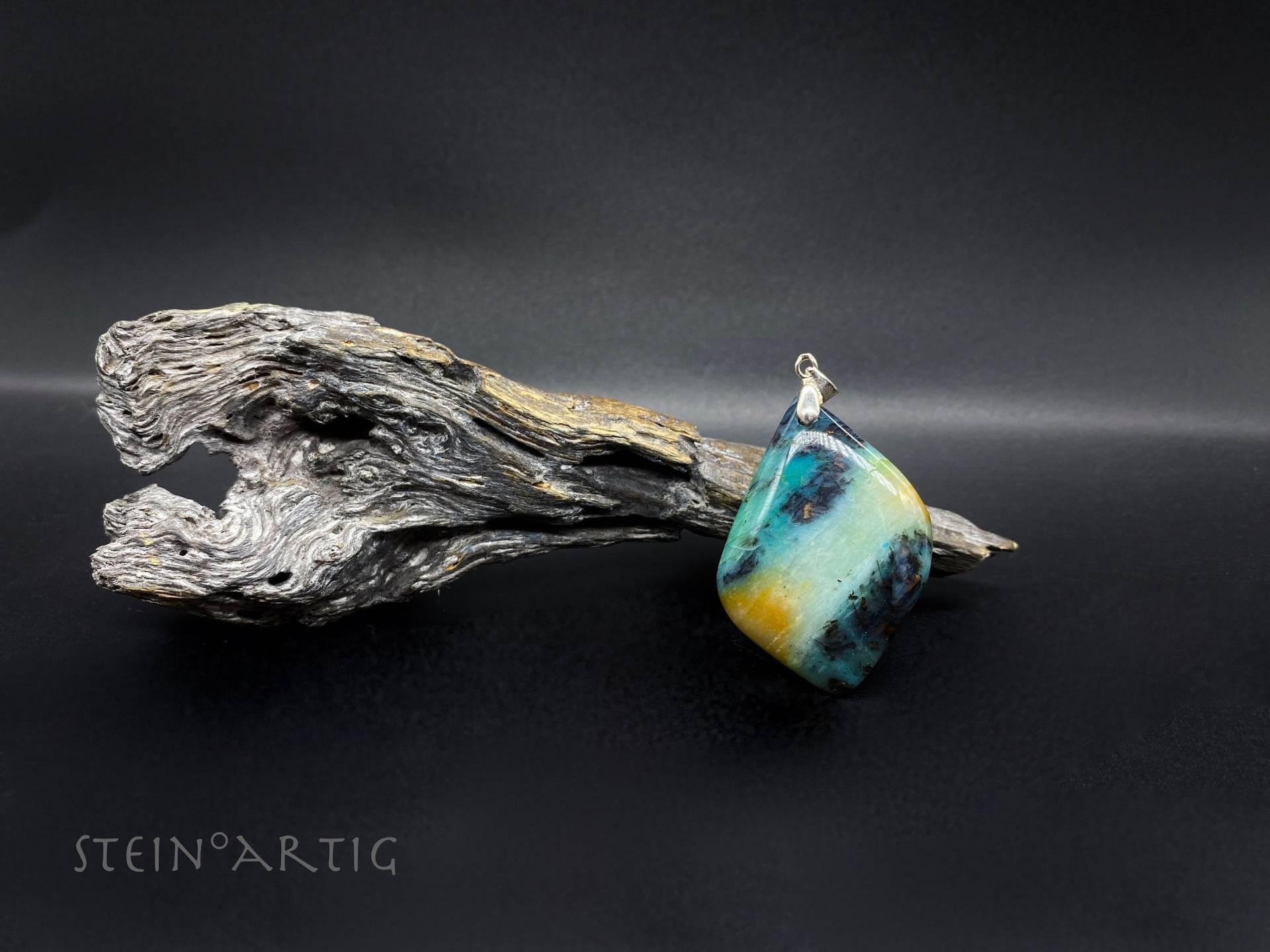 Anhänger "Blaues Opalisiertes Holz', Silber 925 Anhänger "Blaues Opalisiertes Holz', Silber 925 von Steinartig
