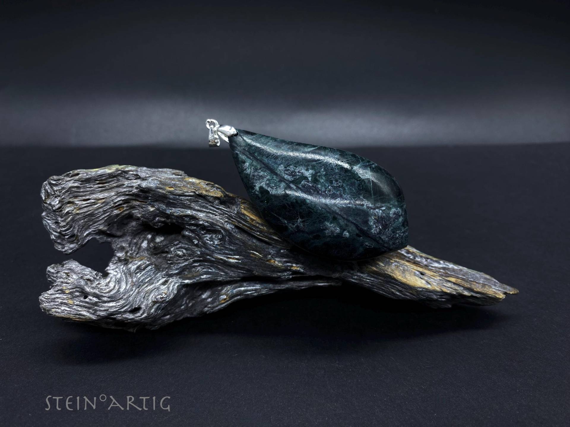 Edelstein Anhänger "Serpentin' Schweiz, Silber 925 von Steinartig