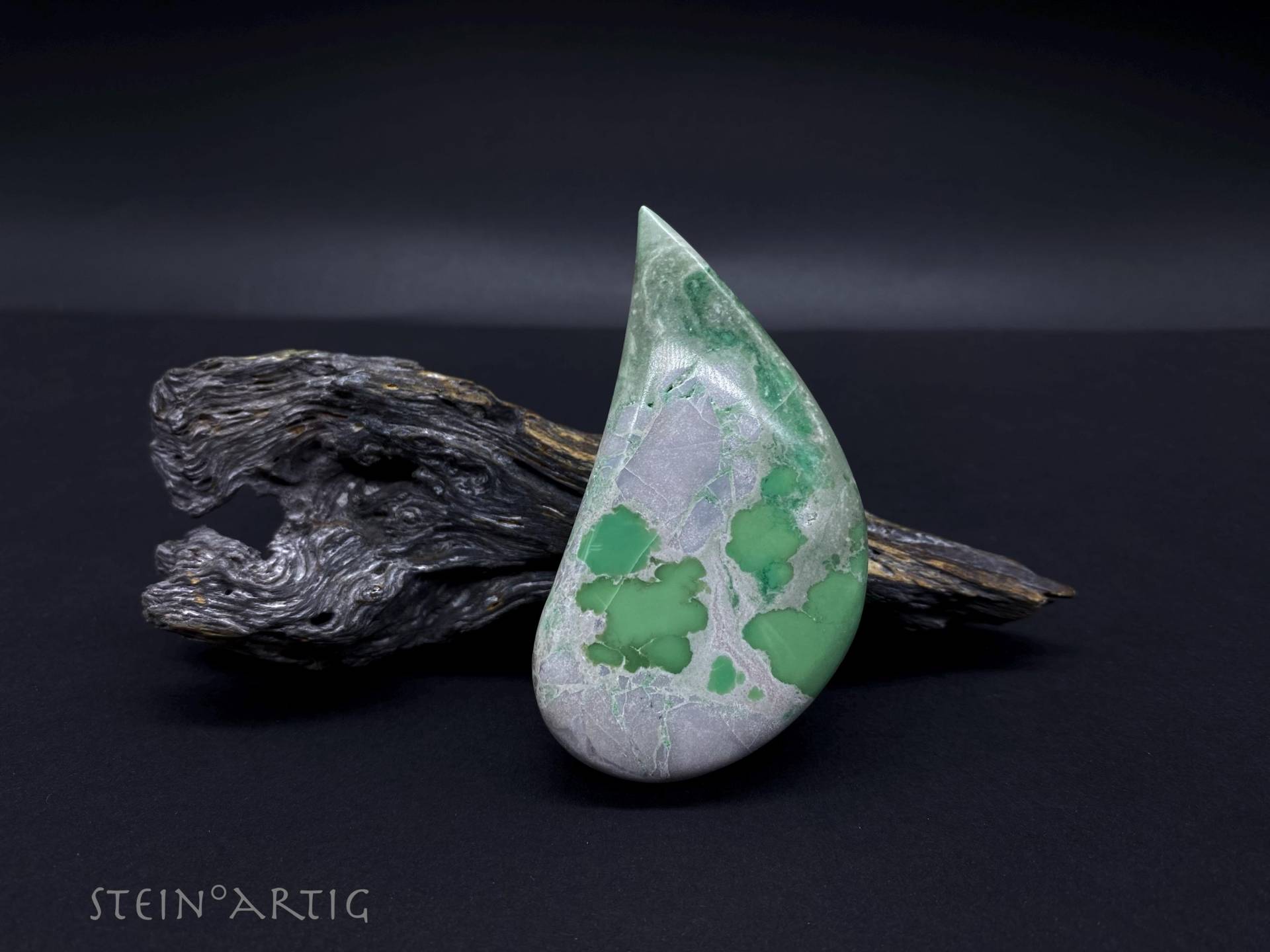 Edelstein Handschmeichler "Variscit' Xl von Steinartig