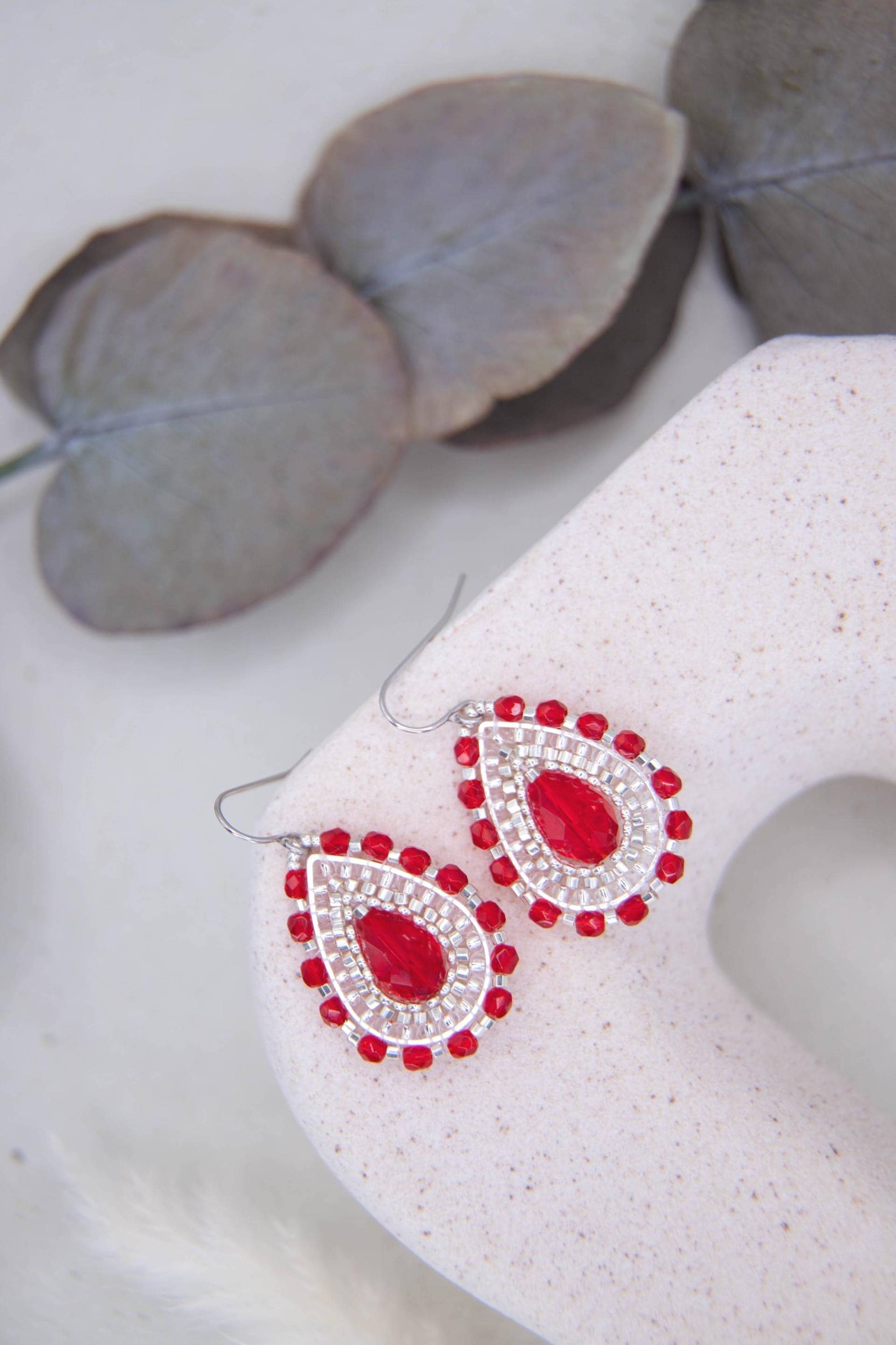 Handgefertigte Statement-Ohrringe, Perlenohrringe, Boho Ohrringe, Filigrane Einzigartiges Geschenk Für Sie von SteinerlSchmuck