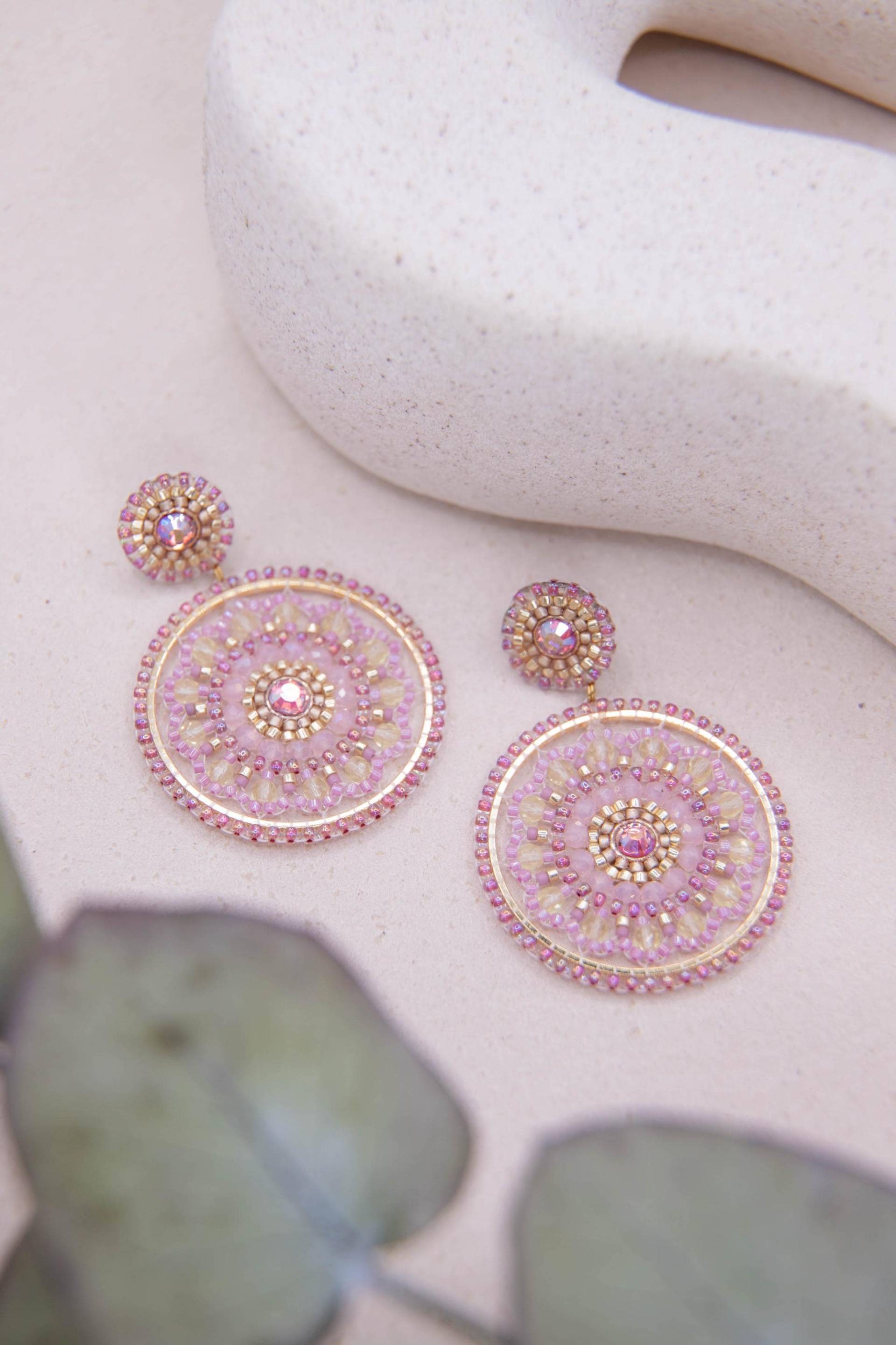 Handgefertigte Statement-Ohrringe, Perlenohrringe, Boho Ohrringe, Filigrane Einzigartiges Geschenk Für Sie von SteinerlSchmuck