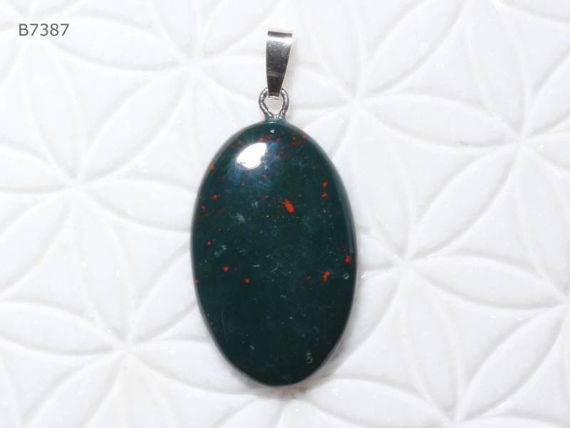 Heliotrop-Anhänger | Cabochon Mit Schlaufe Aus 925 Silber Heliotrop-Anhänger | Cabochon Mit Schlaufe Aus 925 Silber von SteinkraftShop