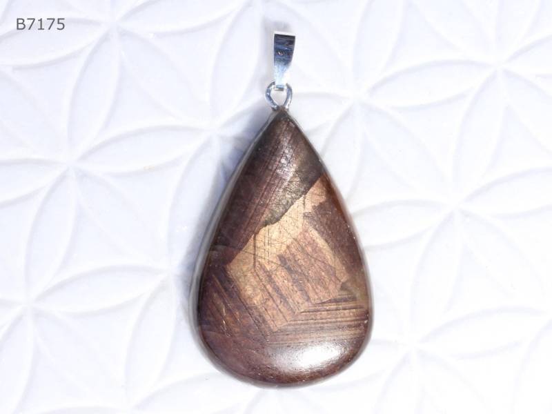 Saphir-Anhänger | Goldbrauner Cabochon Mit Schlaufe Aus 925 Silber von SteinkraftShop