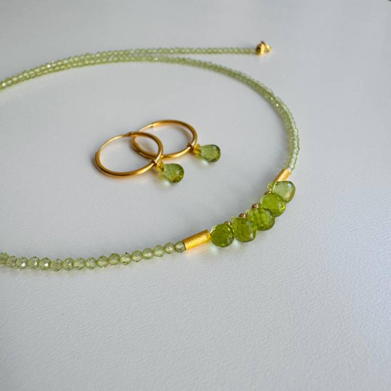 Zartes Peridot Schmuck Set Collier Und Ohrringe 925 Sterling Silber Vergoldet von SteinschmuckWeltShop