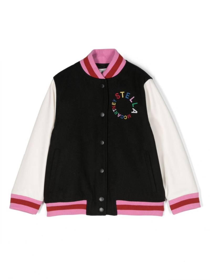 Stella McCartney Kids Bomberjacke mit Logo-Stickerei - Schwarz von Stella McCartney Kids