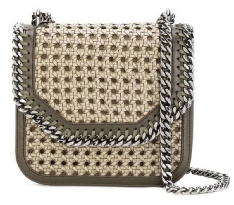 Stella McCartney Schultertasche Falabella Box Medium Tasche Geflochtenes Design, Signatur-Falabella-Kette mit diamantgeschliffener Optik von Stella McCartney